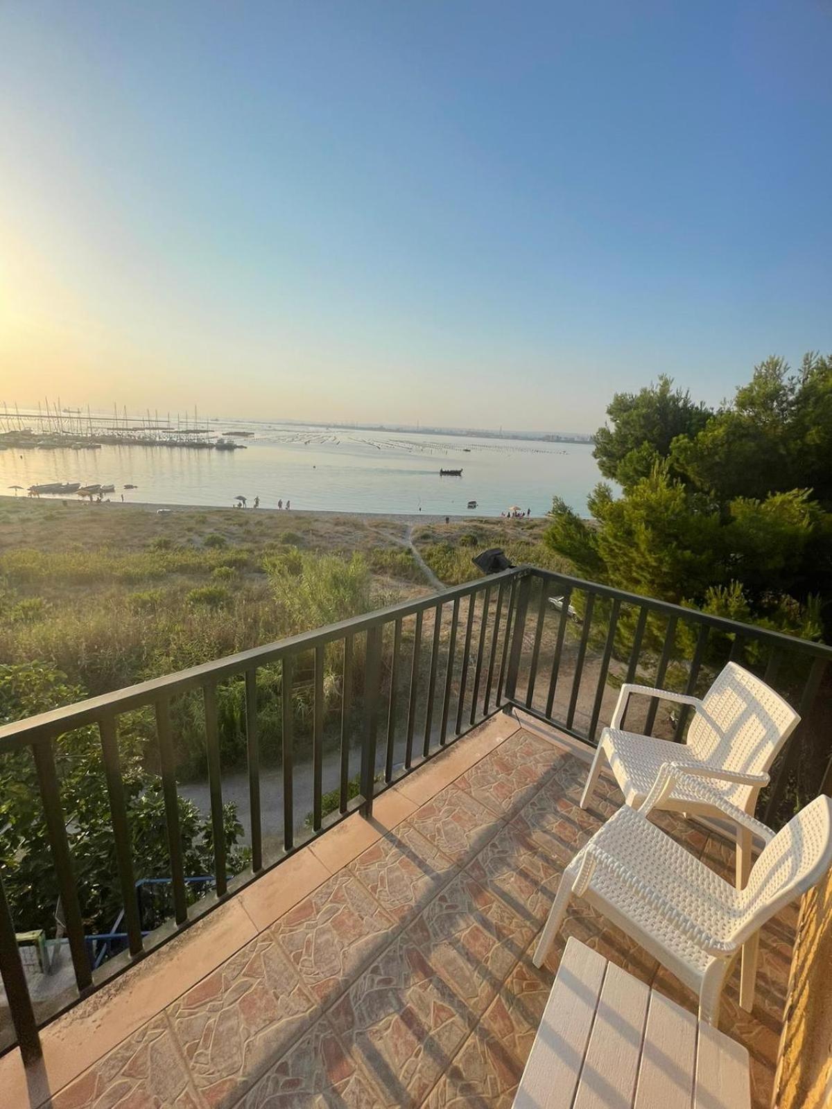 Besanvito - Sea Apartments ตารันโต ภายนอก รูปภาพ